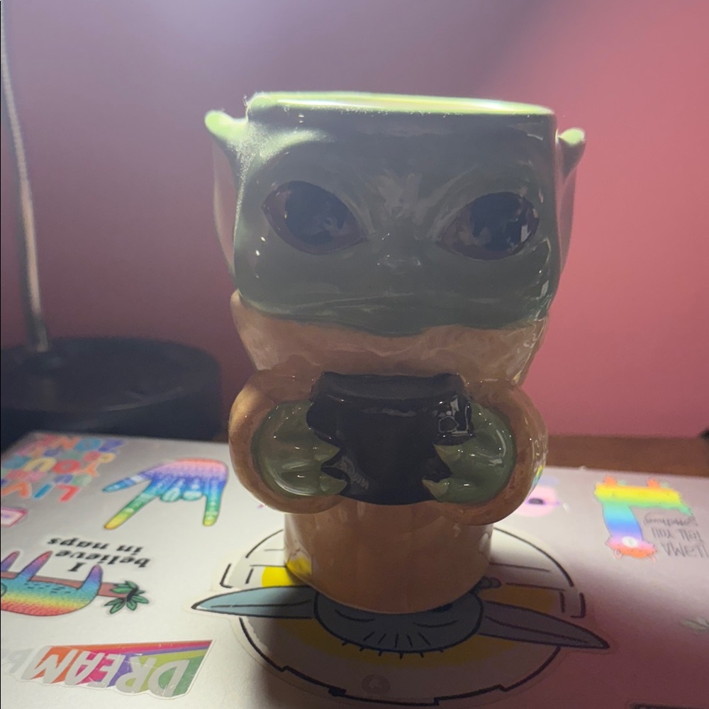 Adorable baby yoda Mug